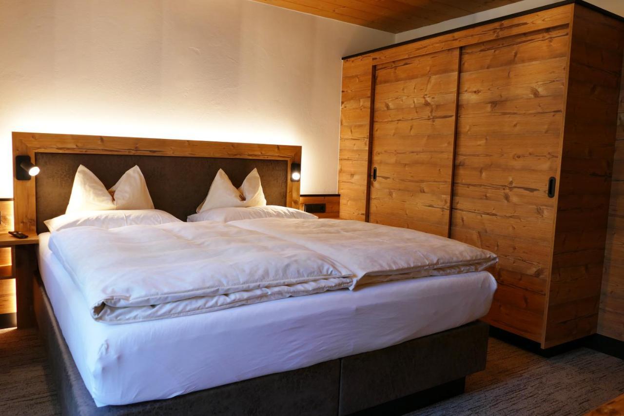 Gaestehaus Hochmuth * Mayrhofen