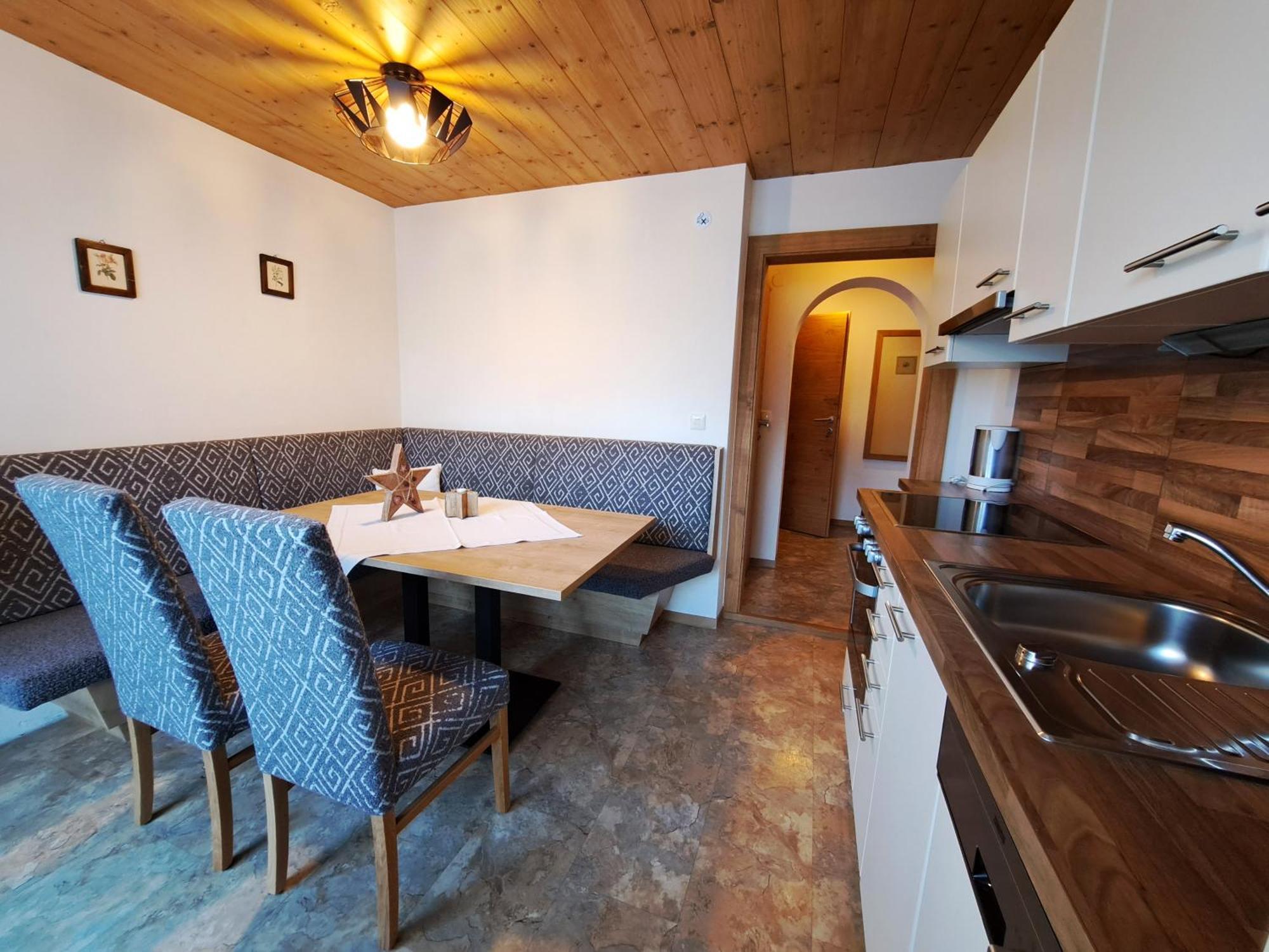 Hochmuth Apartment